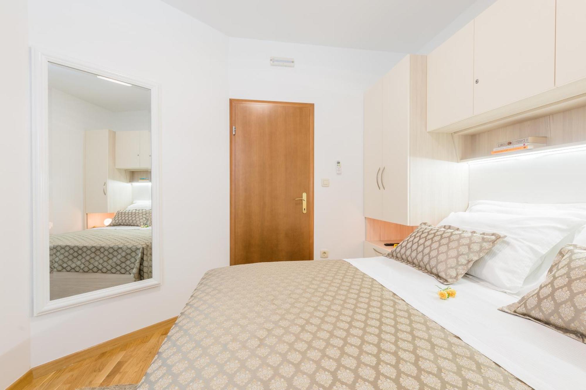 Apartman Grgur Split Exteriör bild