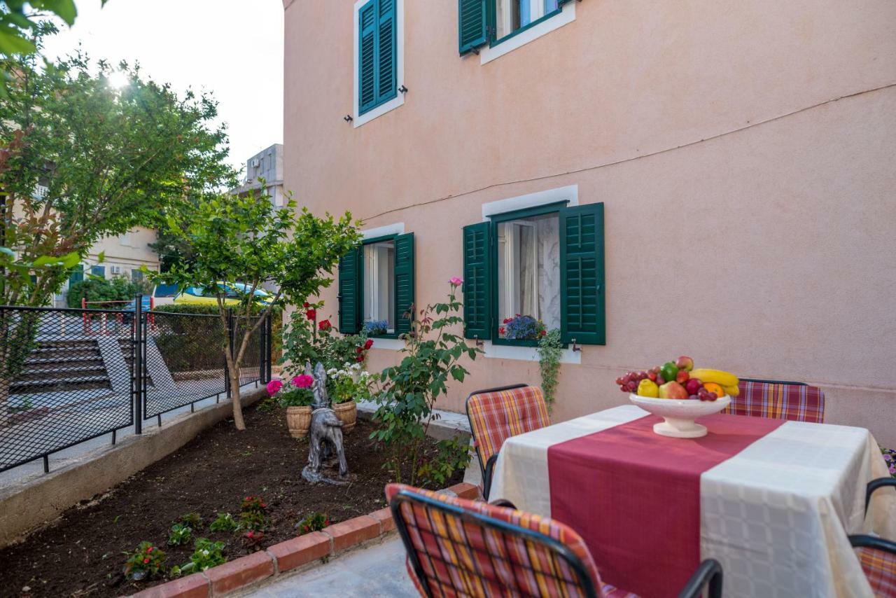 Apartman Grgur Split Exteriör bild