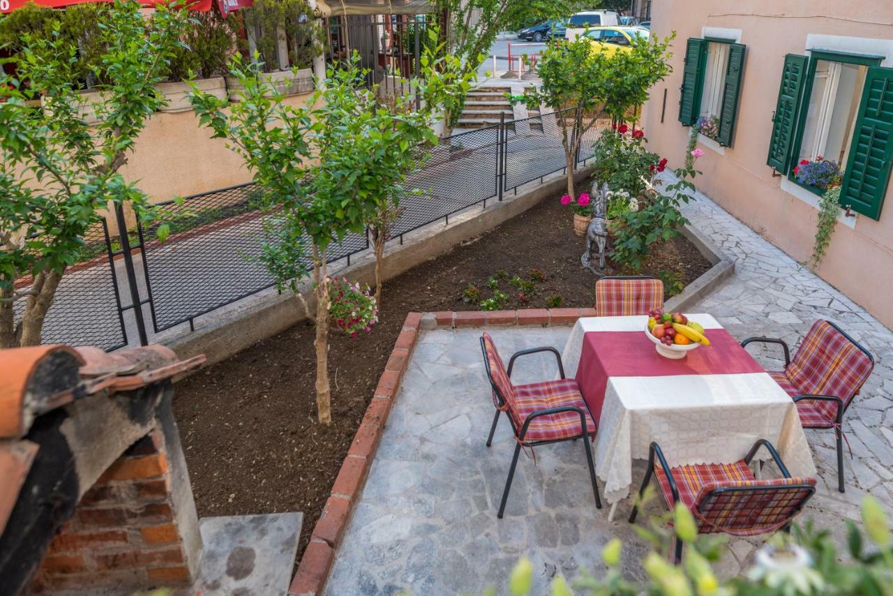 Apartman Grgur Split Exteriör bild